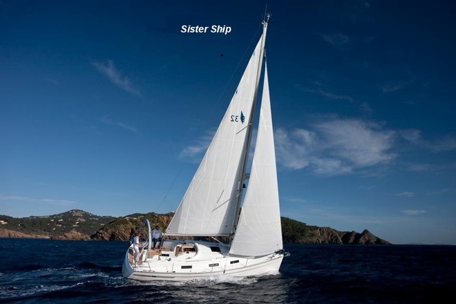 Bavaria 32 sister ship - owner transferred overseas - only 50hours on engine - near new, ample accmodation © SW